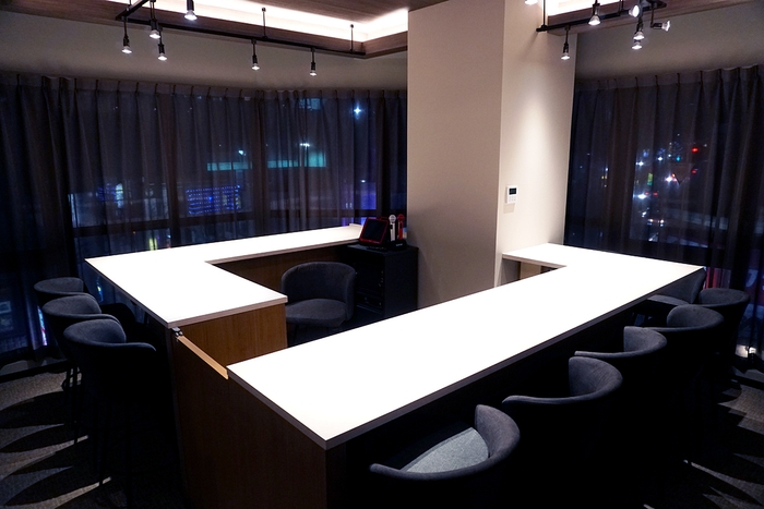 ROOM1『Every laugh&#44; every silence』