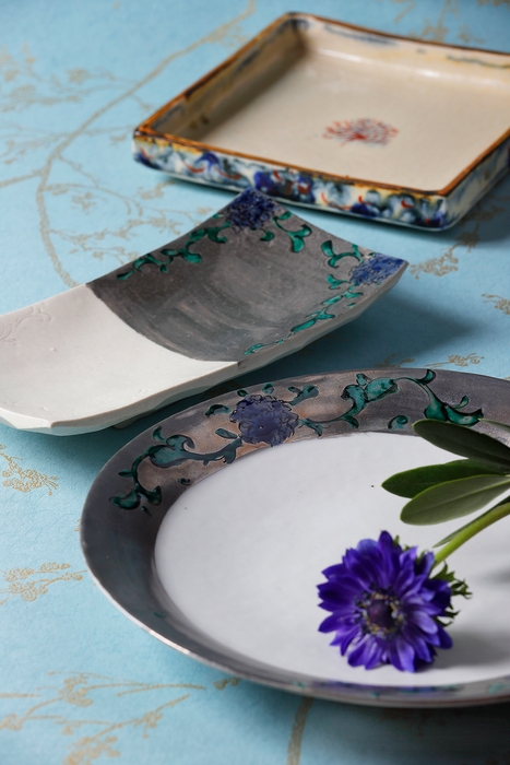 色絵銀彩丸皿・長皿/安南角皿 鈴木工友(中郷窯) 信楽焼