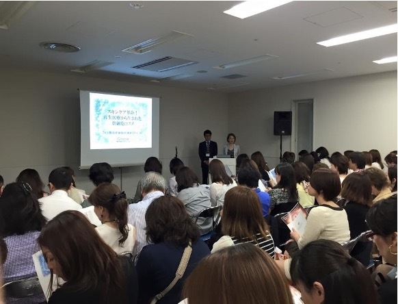 アンチエイジング株式会社前代表取締役・野中とのセミナーの様子