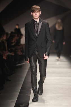 NEIL BARRETT 10AW COLLECTION