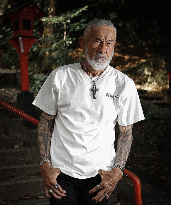 Circle Skull TEE