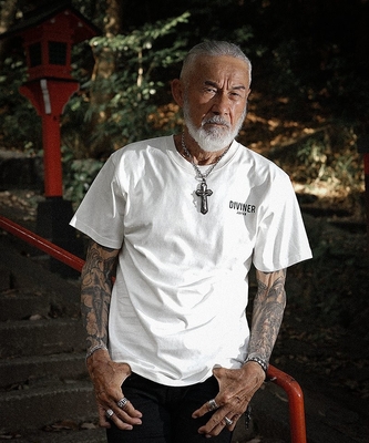 Circle Skull TEE