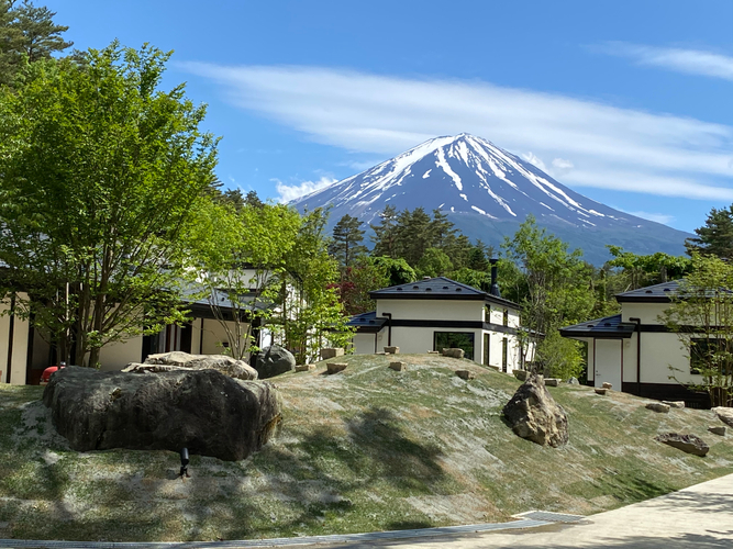 敷地から見られる絶景の富士山