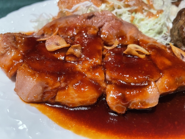 三元豚トンテキ