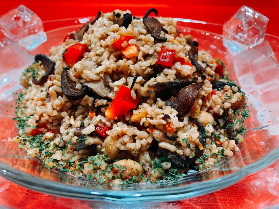 ハーブ香る原木しいたけの冷やしチャーハン