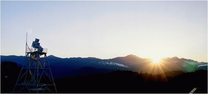 京大飛騨天文台での日の出