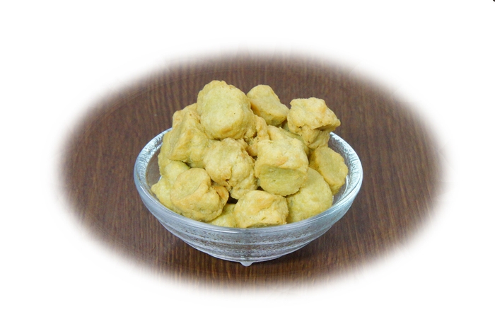 プロテインチャージえんどうまめスナックうましお味生地