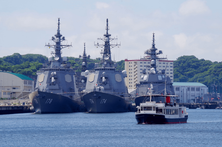 YOKOSUKA軍港めぐり