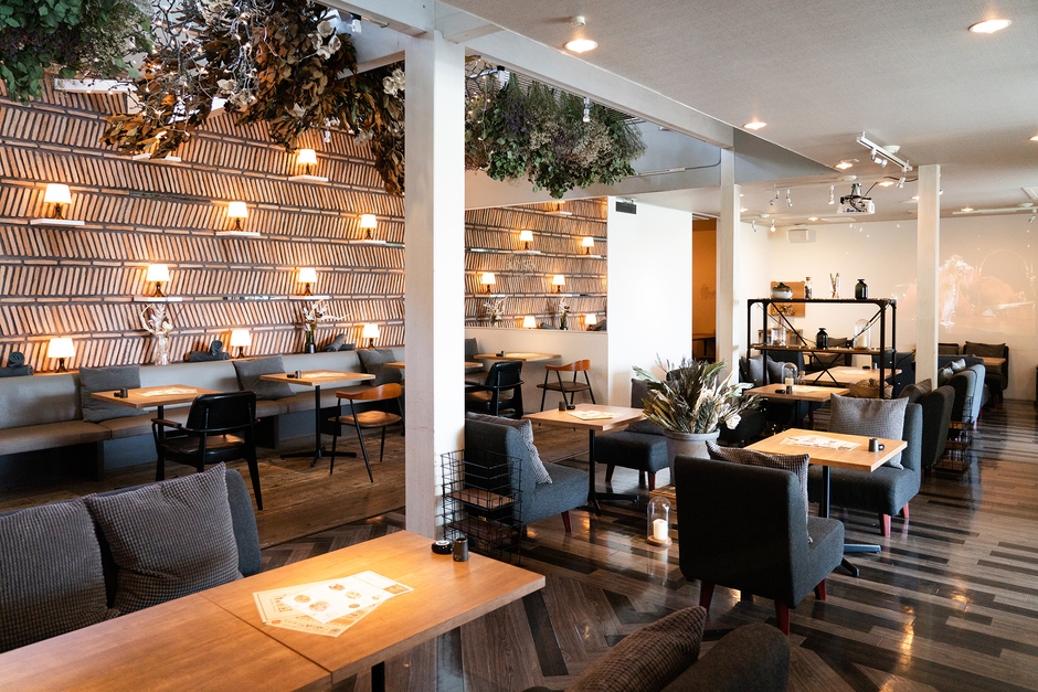 恵比寿楽園テーブル　内観