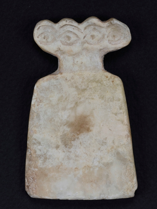 「眼の偶像」　シリア　テル・ブラク出土　後期銅石器時代(3期)・前3800～前3600年頃　古澤静子氏寄贈　東京国立博物館蔵　東洋館3室で展示