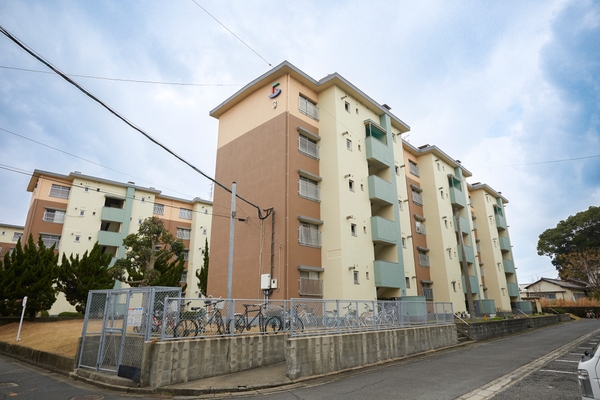 福岡県住宅供給公社　名島団地　　