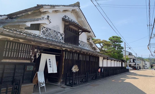 島根県　木綿街道の街並み