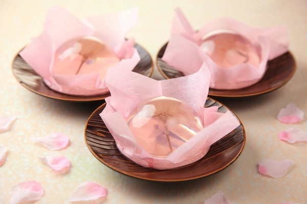 「ご当地お菓子グランプリ」で4部門を受賞した、 “桜咲くさくらゼリー(R)”12月1日から春季限定販売