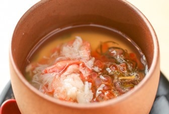 酒の肴も充実!富山うずまきかまぼこ入り茶碗蒸し 340円