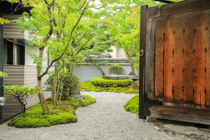 eXcafe京都嵐山本店内の日本庭園