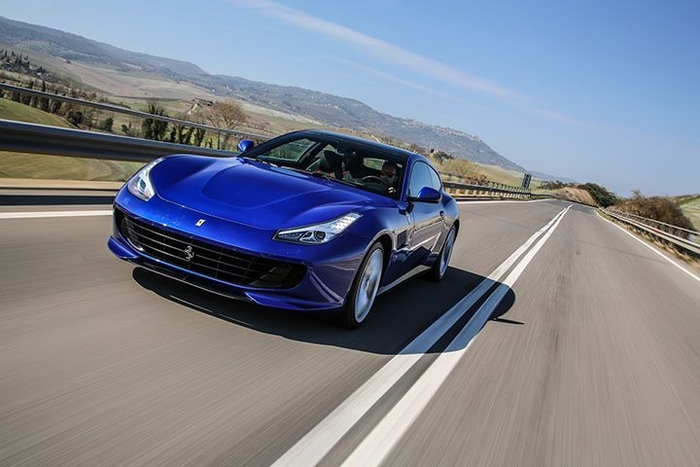 出展予定-Ferrari GTC4Lusso T