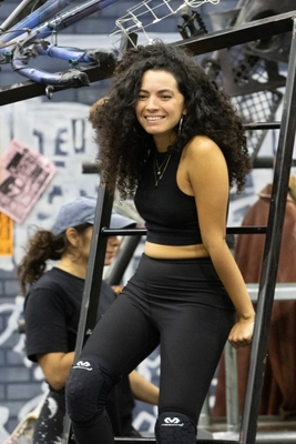 ミミ役：Chabely Ponce
