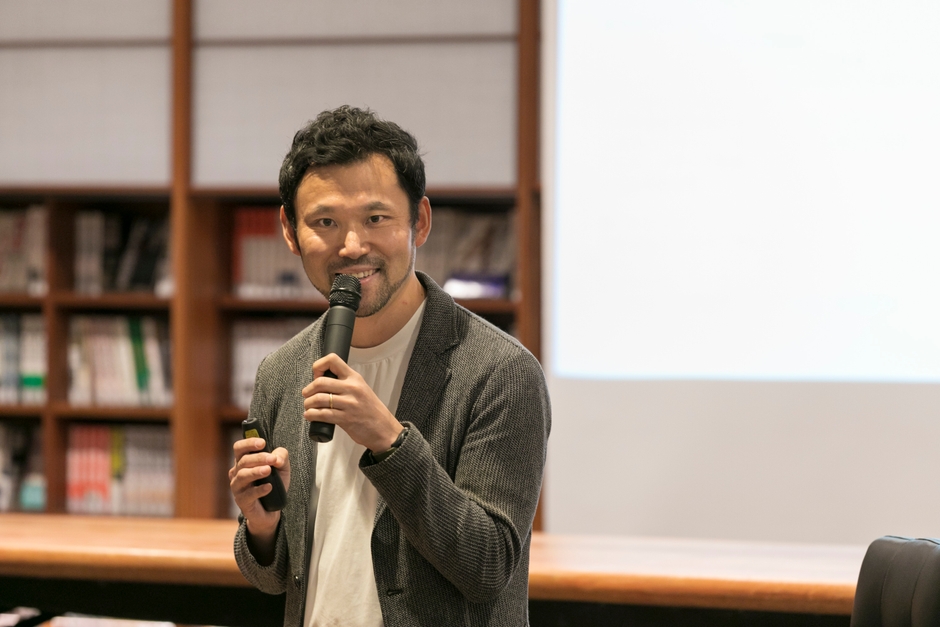 (APOLLO PROJECT設立について話す代表理事の山内)