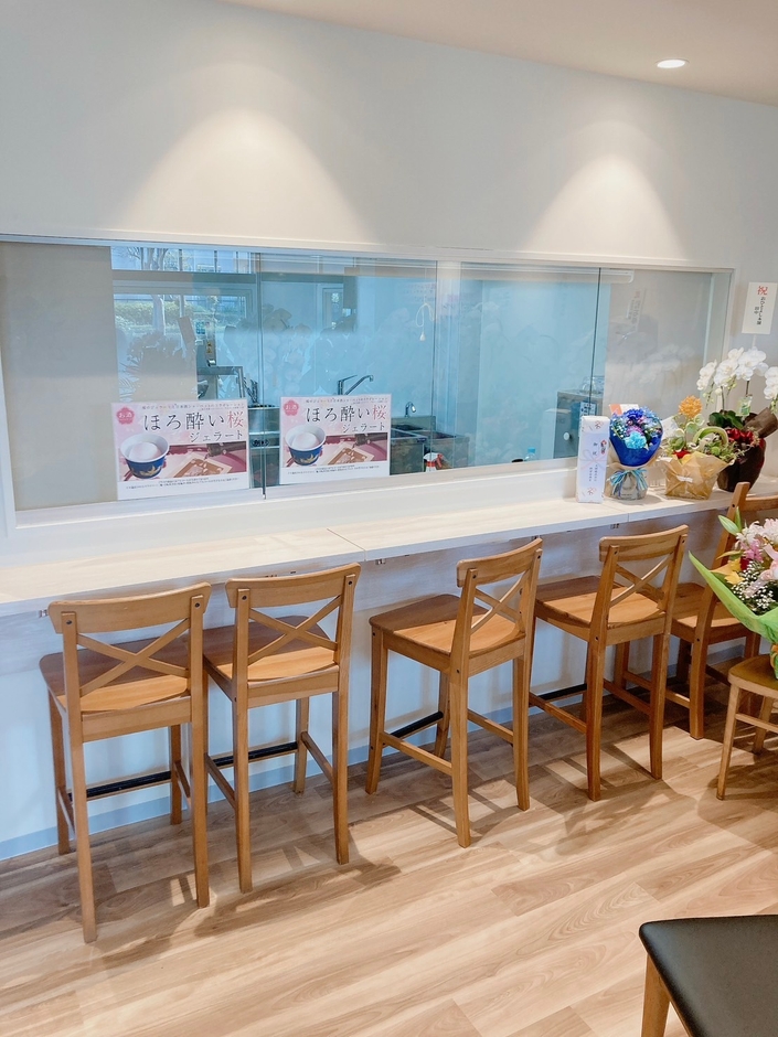 店内カウンター席