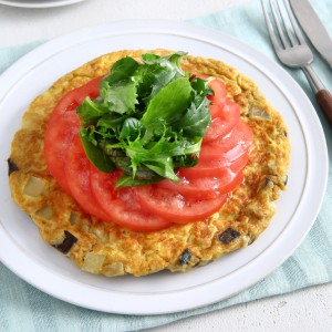 スパニッシュオムレツのサラダ仕立て