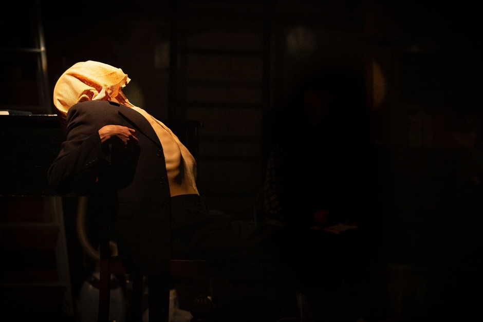 岩渕貞太「リバーズ・エッジ」2021 photo MILLA