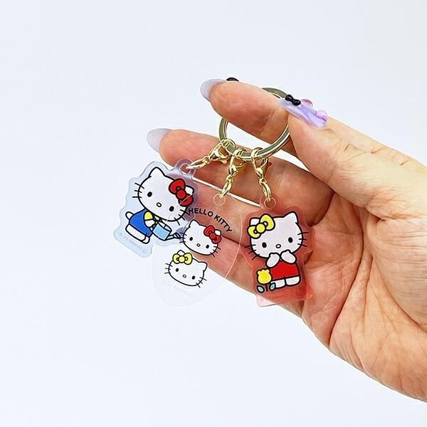 ハローキティのおしゃれなぷっくりったいキーホルダー