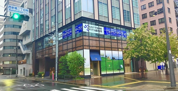 エニタイムフィットネス虎ノ門店