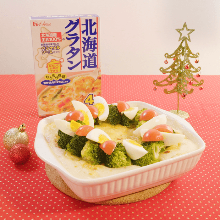 クリスマスリースのマカロニグラタン