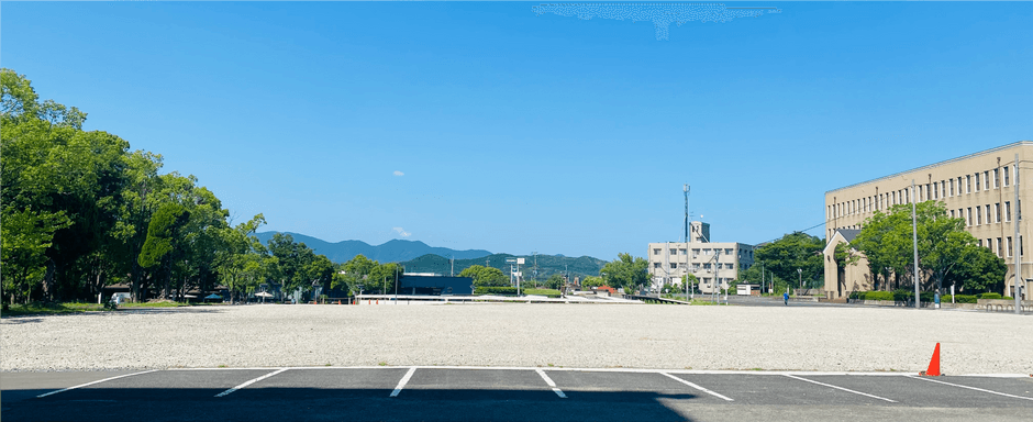 福岡キャンパス内の体育館跡地