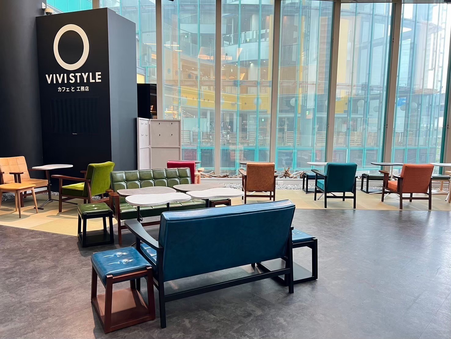 施工会社が新しい収益源をつくるには?「施工力×地域拠点」で始める「VIVISTYLE カフェと工務店」