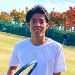 全日本選手権出場を持つ日本テニス協会公認コーチ・ 鈴木翔のコラム連載開始