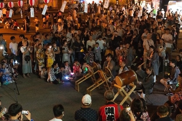 太鼓の饗宴　19:45～20:00