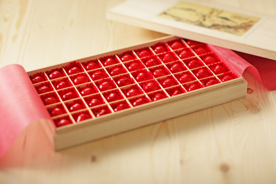 秋田三関産プレミアムさくらんぼ　燦『プレミアムゴールド』