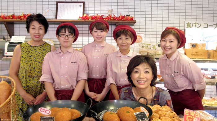 榊原郁恵の町のお嬢さん／TM & (c)2017 Turner Japan