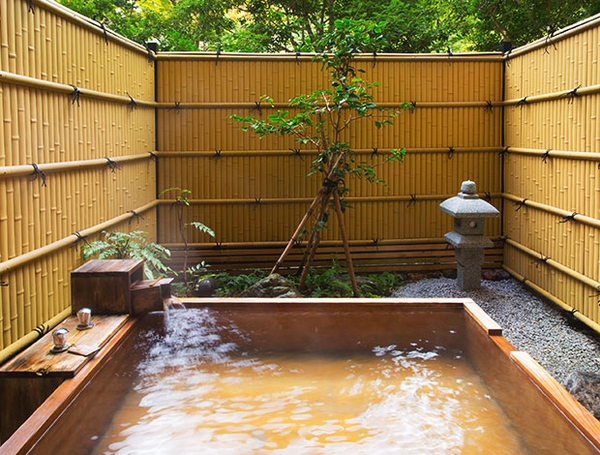 一笑(いっしょう・檜造り)