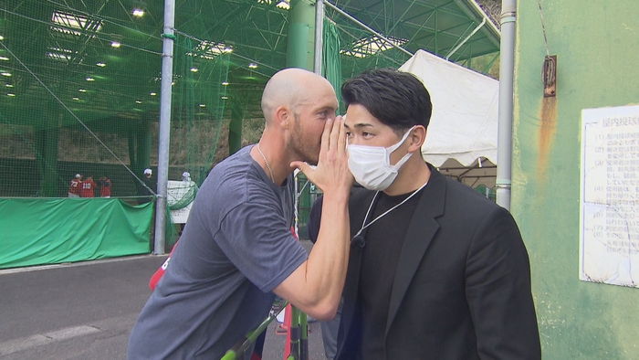 ニック・ターリー(広島東洋カープ)、安部友裕