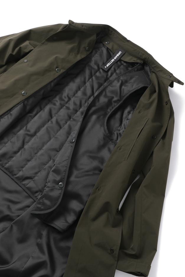 ライナーを取り外せば薄手のコートに!