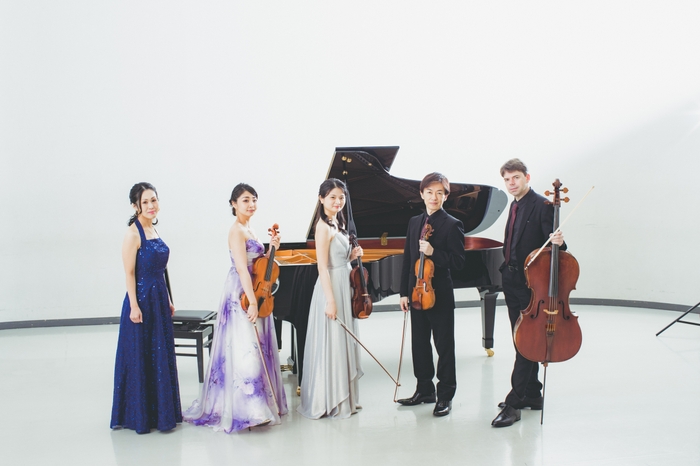 野村涼子(pf)/青野亜紀乃(va)/宮崎美里(vn)/三上亮(vn)/マーティン・スタンツェライト(vc)