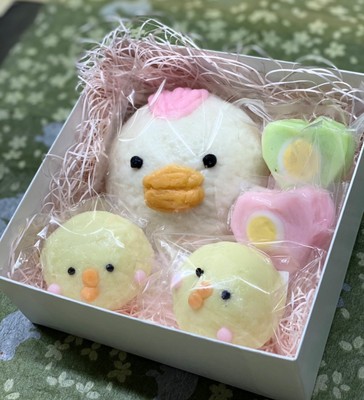 にわとりのおやこ