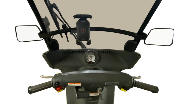 お客様の太鼓判を得て遂に外部販売！！ スマホホルダーやUSB電源をバイクに搭載できる 『バッジバー』4/2新発売