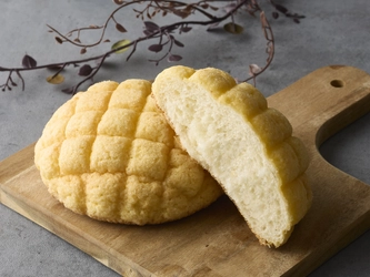 バターの風味豊かな味わい バターメロンパン ５月２０日（火）新発売！