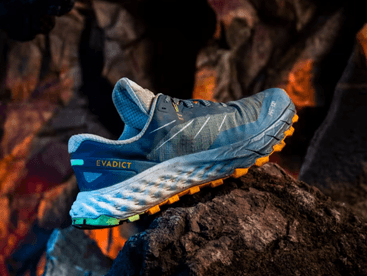 山テーマ「Go Sports:夏の山を駆け抜けよう」