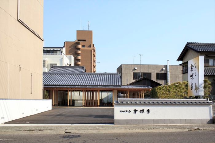 店舗外観