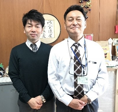 (左) RIZAP医療・法人連携ユニット 松崎/(右) 田無小学校 本名(ほんな)校長