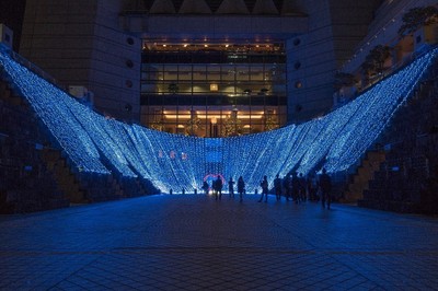 1)横浜ランドマークタワー ドックヤードガーデン