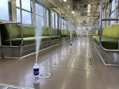 電車内抗ウイルス・抗菌化コート施行 イメージ