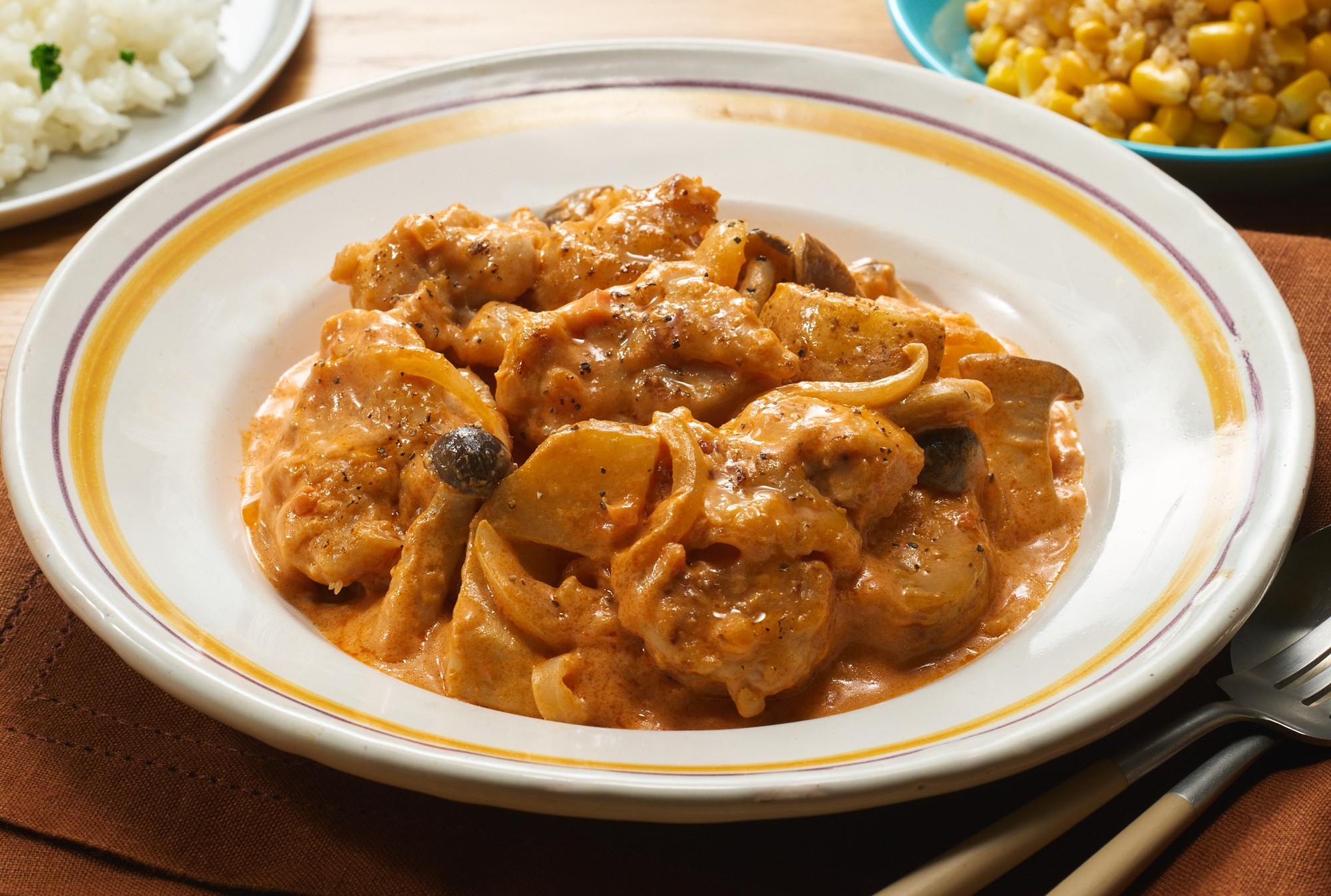 シダックスコントラクトフードサービス×Oisix　「腸内環境ごはん」を雨晴食堂で2週間提供