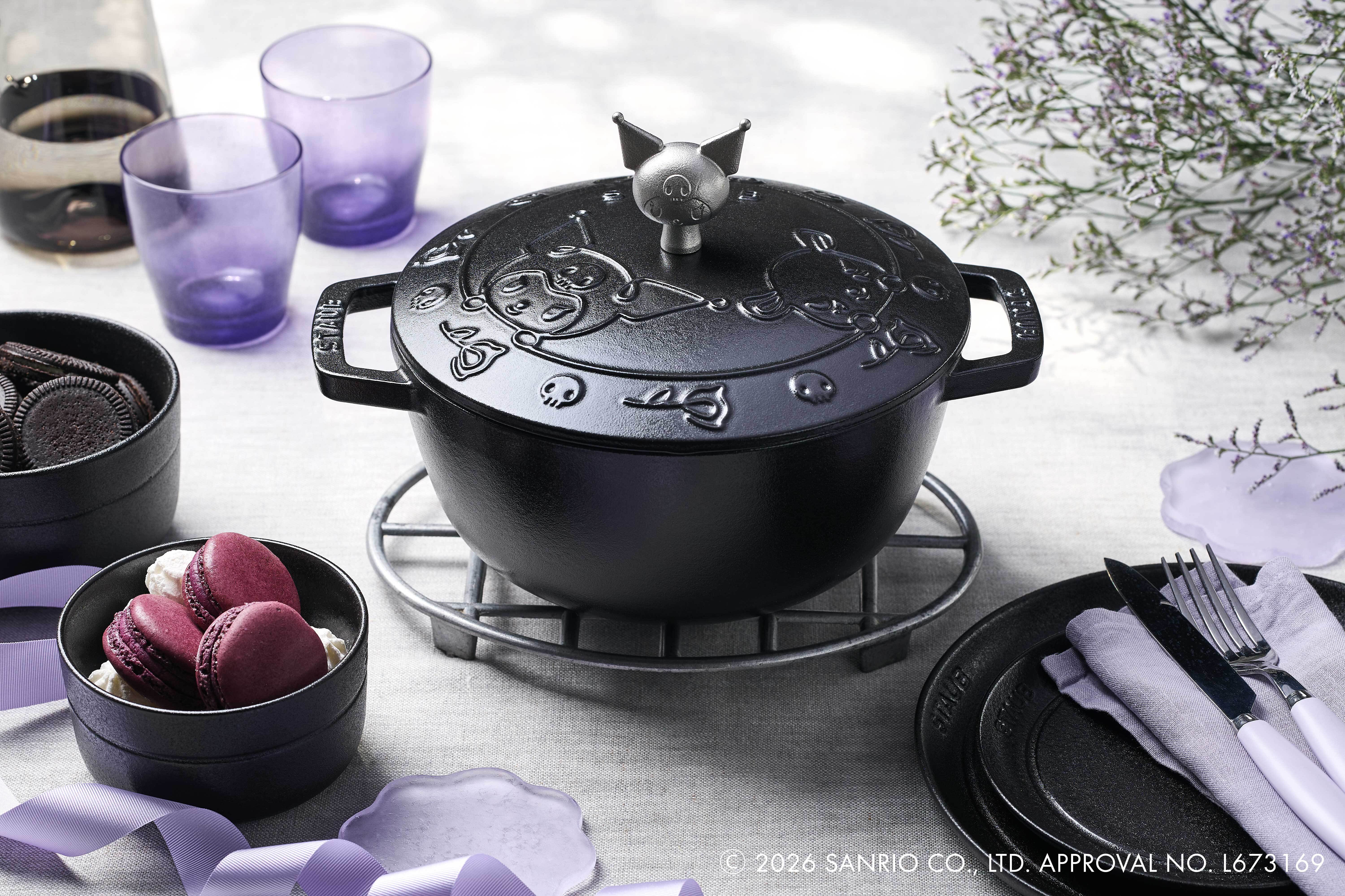 ハローキティ＆クロミをデザインした特別なストウブ 「Wa-NABE(ワナベ