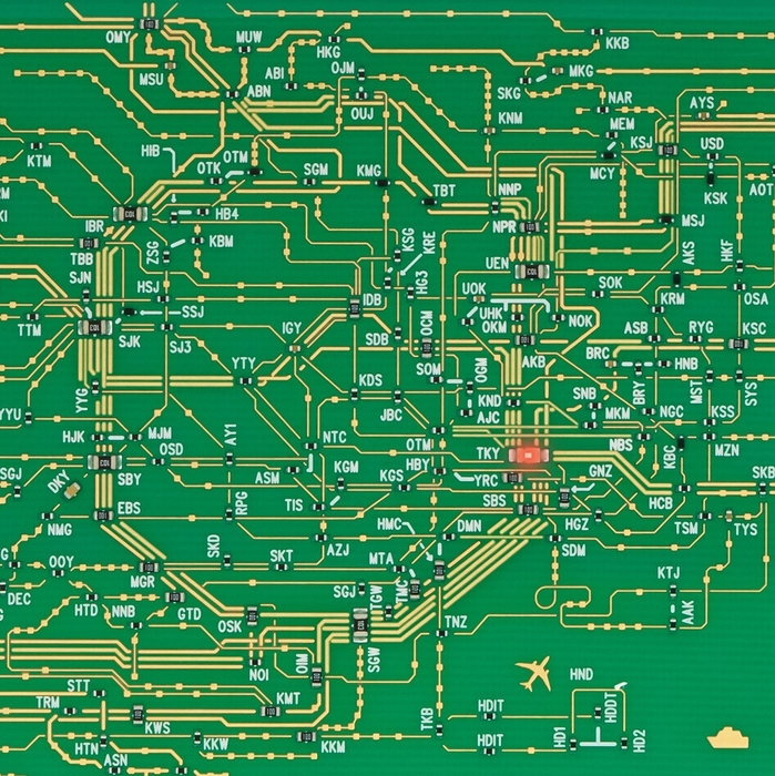 FLASH 東京回路線図 iPhone 13Pro Maxケース　ズーム　緑