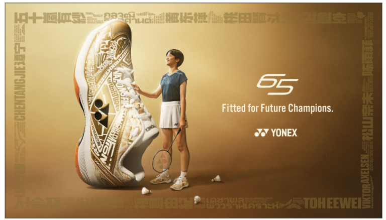 チャンピオンたちの勝利の瞬間の言葉を未来につなぐ バドミントンシューズ「POWER CUSHION 65 ANNIVERSARY」 2026年11月下旬より発売